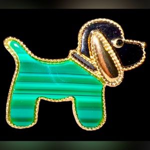 Vintage style puppy, dog, gold tone, brooch pin